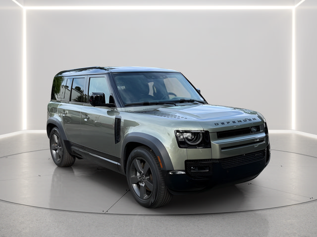 Used 2023 Land Rover Defender 110 X-Dynamic SE AWD/4WD image 7