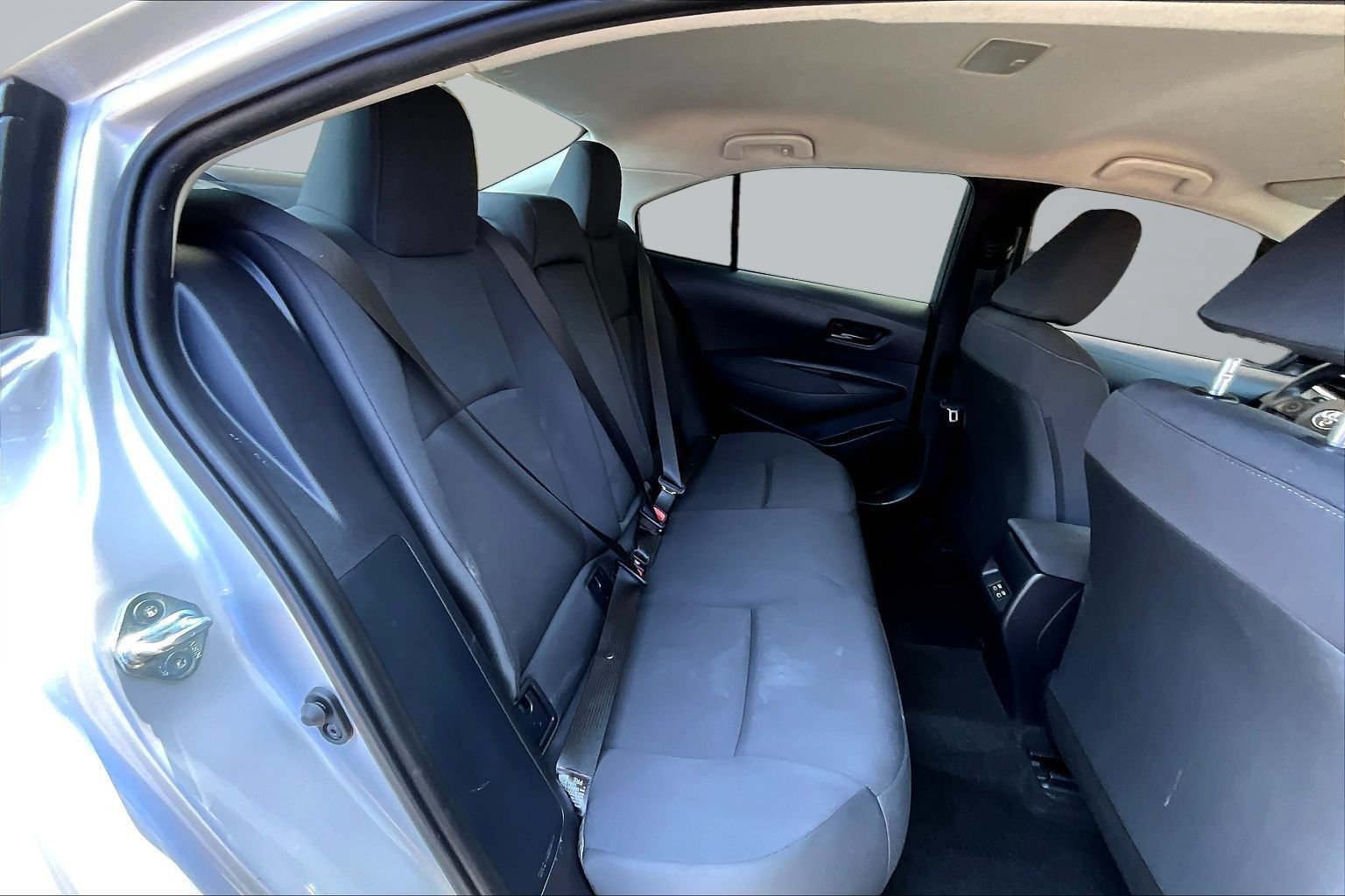 Used 2024 Toyota Corolla LE FWD image 25