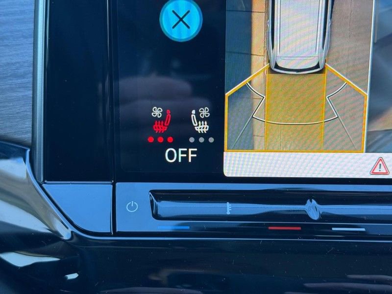 New 2026 Volkswagen Atlas SEL Premium R-Line image 15