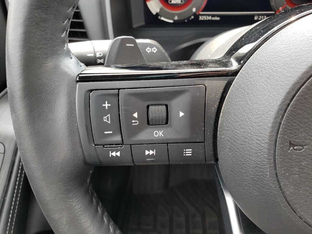 Used 2024 Nissan Rogue Platinum w/ Platinum Premium Package AWD/4WD image 17