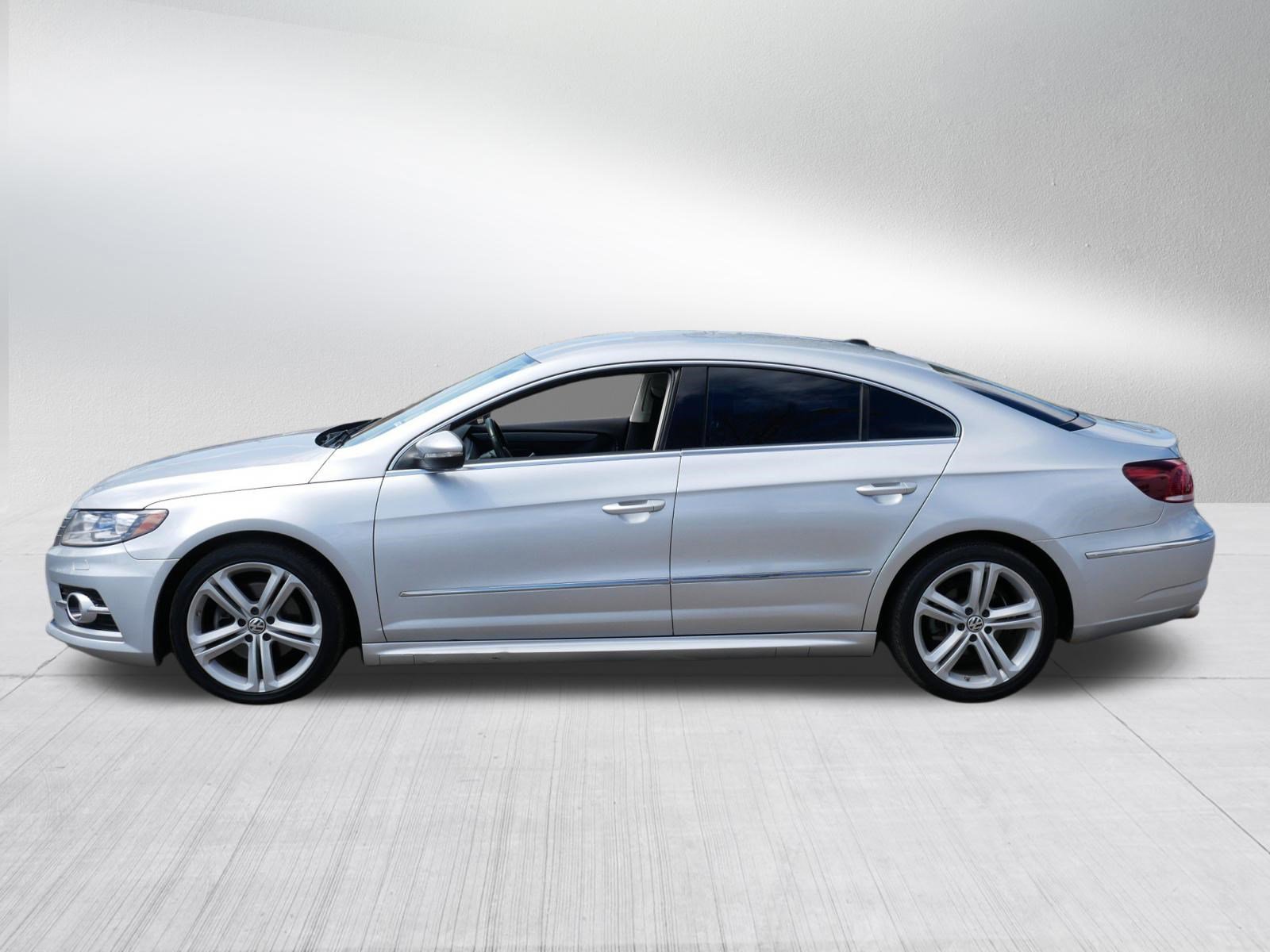 Used 2014 Volkswagen CC R-Line FWD image 4