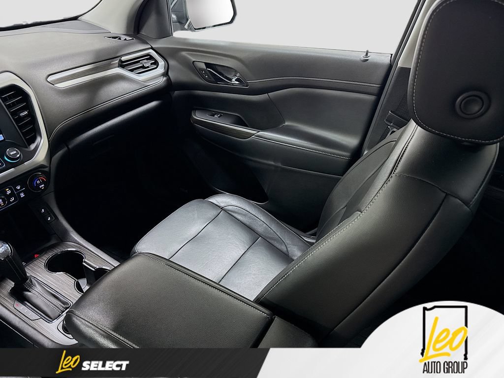 Used 2019 GMC Acadia SLT w/ LPO, Floor Liner Package FWD image 27