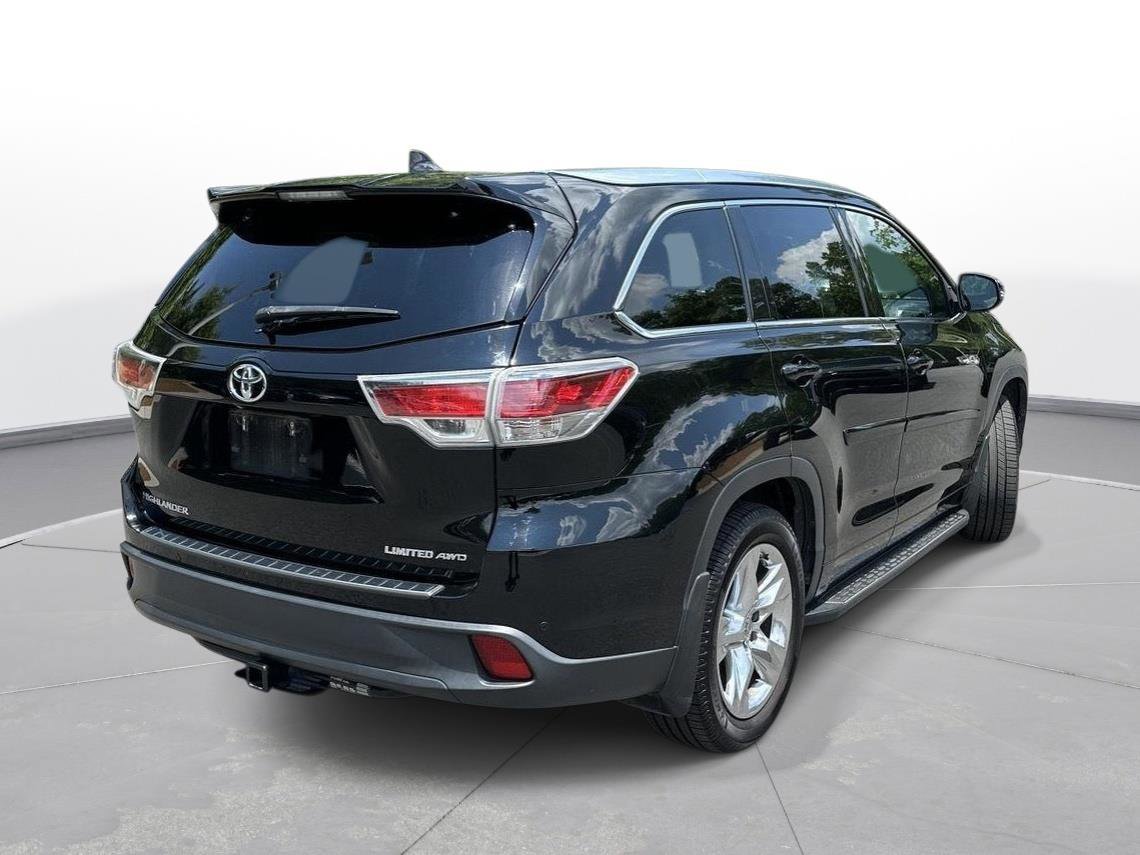 Used 2015 Toyota Highlander Limited AWD/4WD image 6
