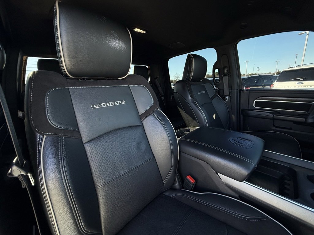 Used 2024 RAM 2500 Laramie w/ Night Edition image 30