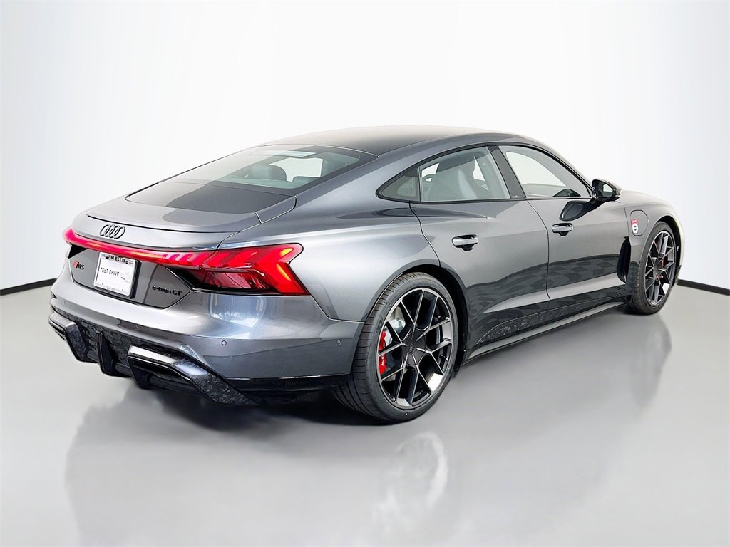 New 2026 Audi RS e-tron GT performance image 7