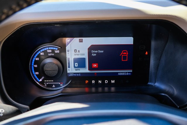 Used 2022 Ford Bronco Wildtrak image 14