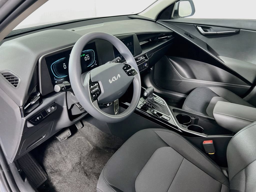 New 2026 Kia Niro LX FWD image 9