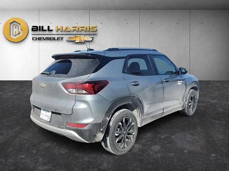 Used 2023 Chevrolet TrailBlazer LT image 9