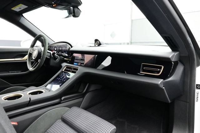 Certified 2025 Porsche Taycan 4S AWD/4WD image 18