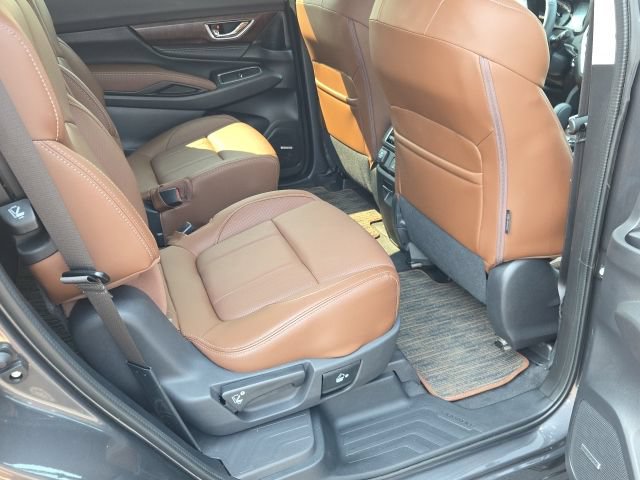 Certified 2025 Subaru Ascent Touring AWD/4WD image 10
