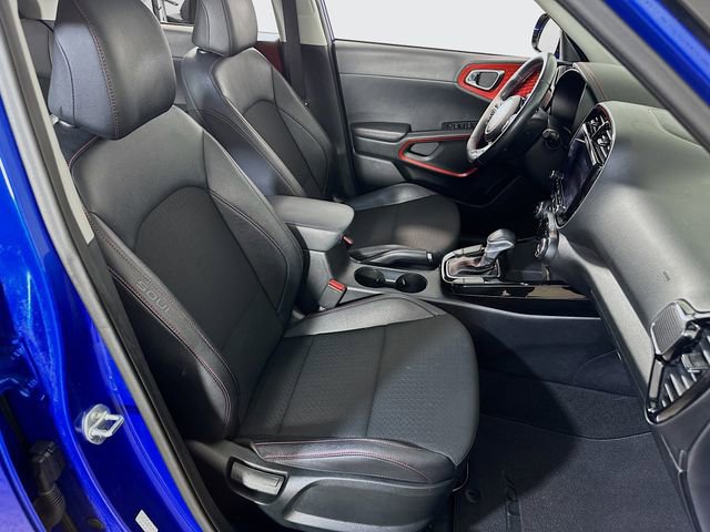 Used 2023 Kia Soul GT-Line image 12