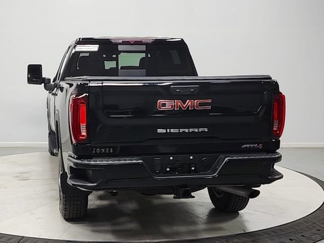 Used 2022 GMC Sierra 2500 AT4 w/ AT4 Preferred Package AWD/4WD image 6