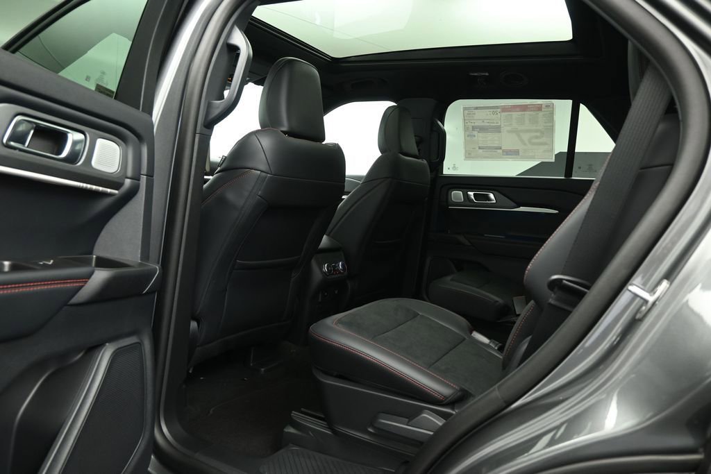 New 2026 Ford Explorer ST AWD/4WD image 20