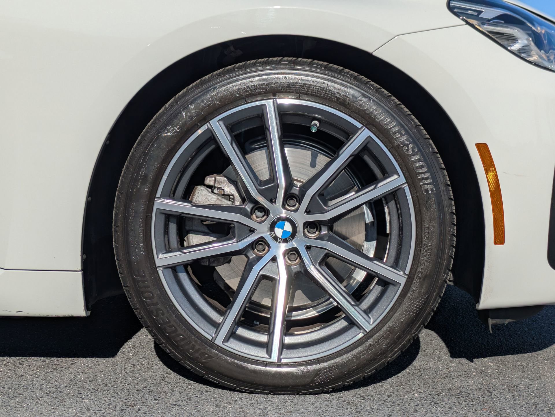Used 2022 BMW 230i Coupe w/ Premium Package 2 RWD image 13