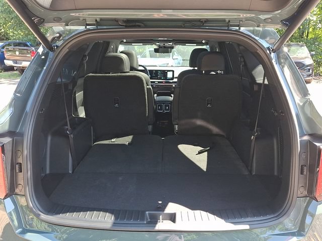 Certified 2026 Kia Sorento SX Prestige AWD/4WD image 28
