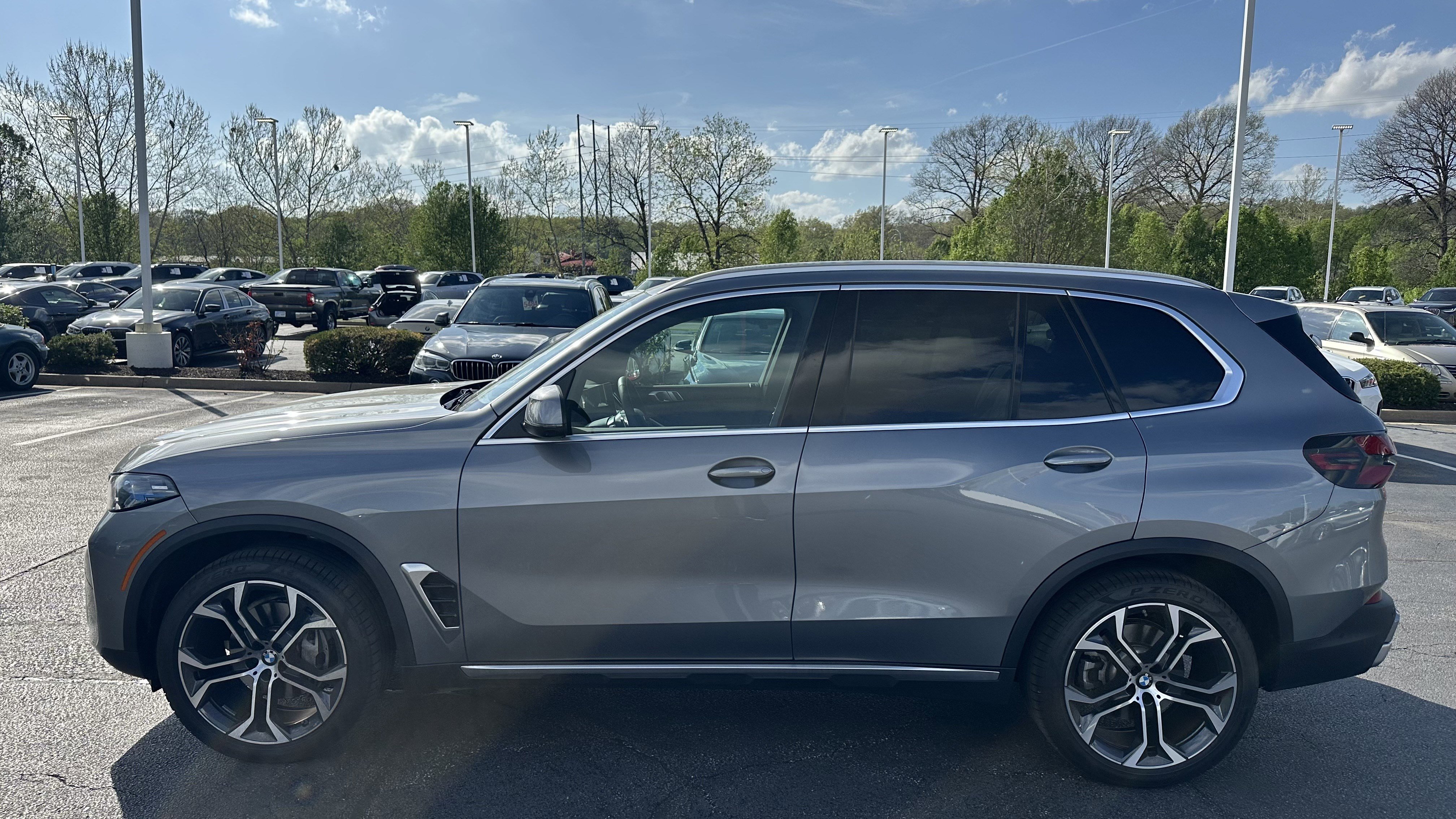 Certified 2026 BMW X5 xDrive40i AWD/4WD image 7