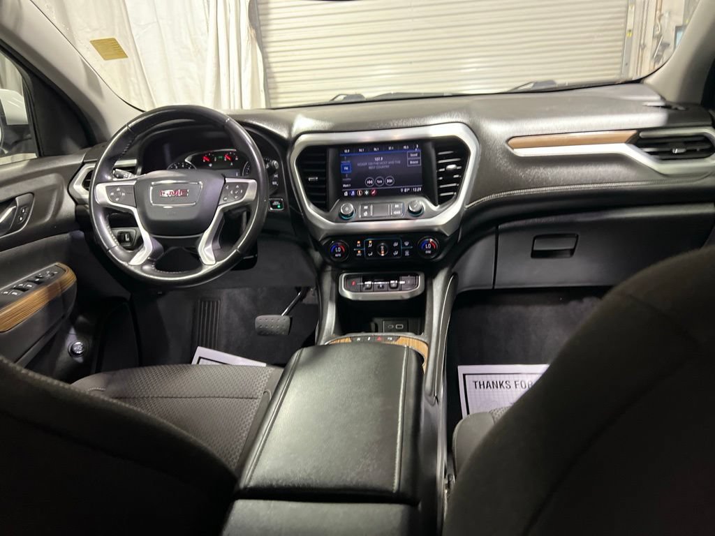 Used 2020 GMC Acadia SLE w/ Driver Convenience Package FWD image 15