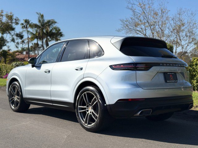Used 2019 Porsche Cayenne AWD/4WD image 5