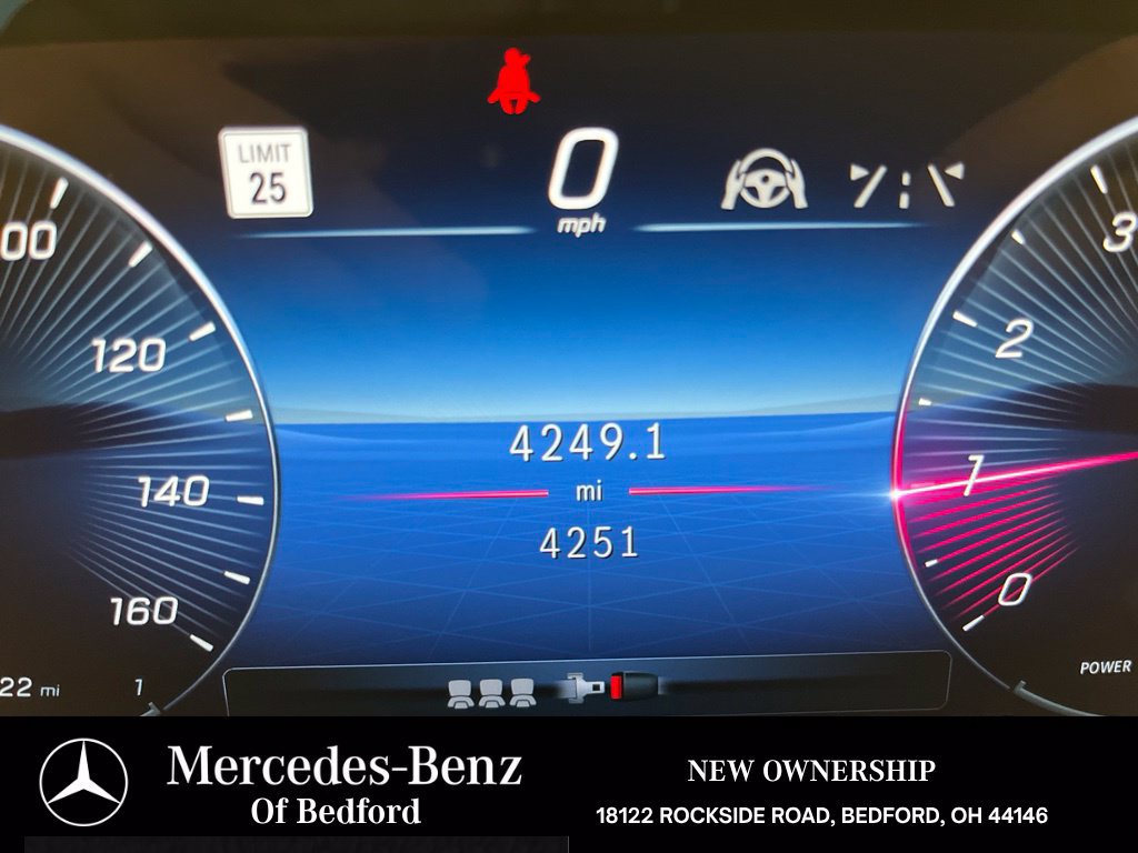 Used 2026 Mercedes-Benz GLB 250 4MATIC image 30