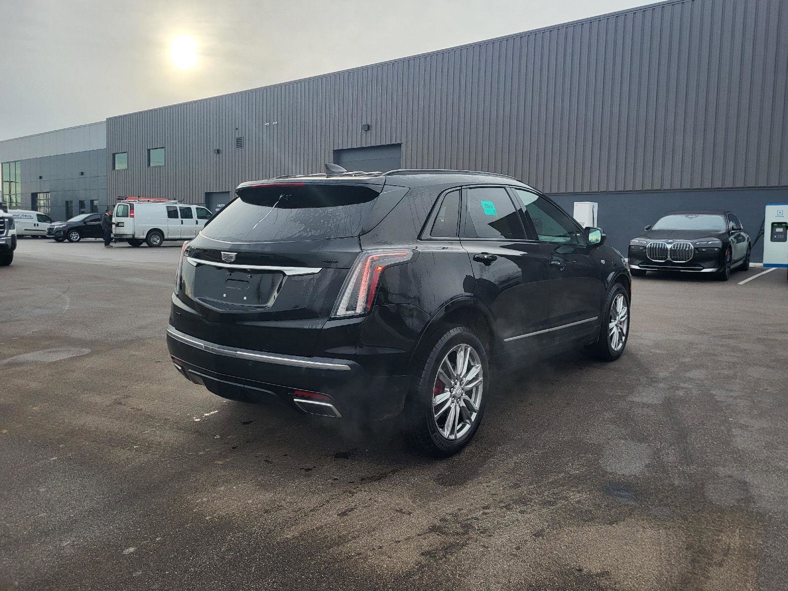 Used 2024 Cadillac XT5 Sportv image 3