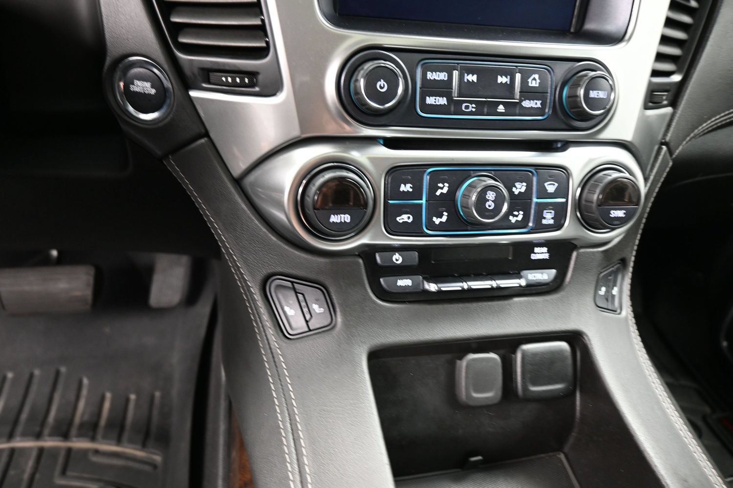 Used 2019 Chevrolet Tahoe LT AWD/4WD image 14