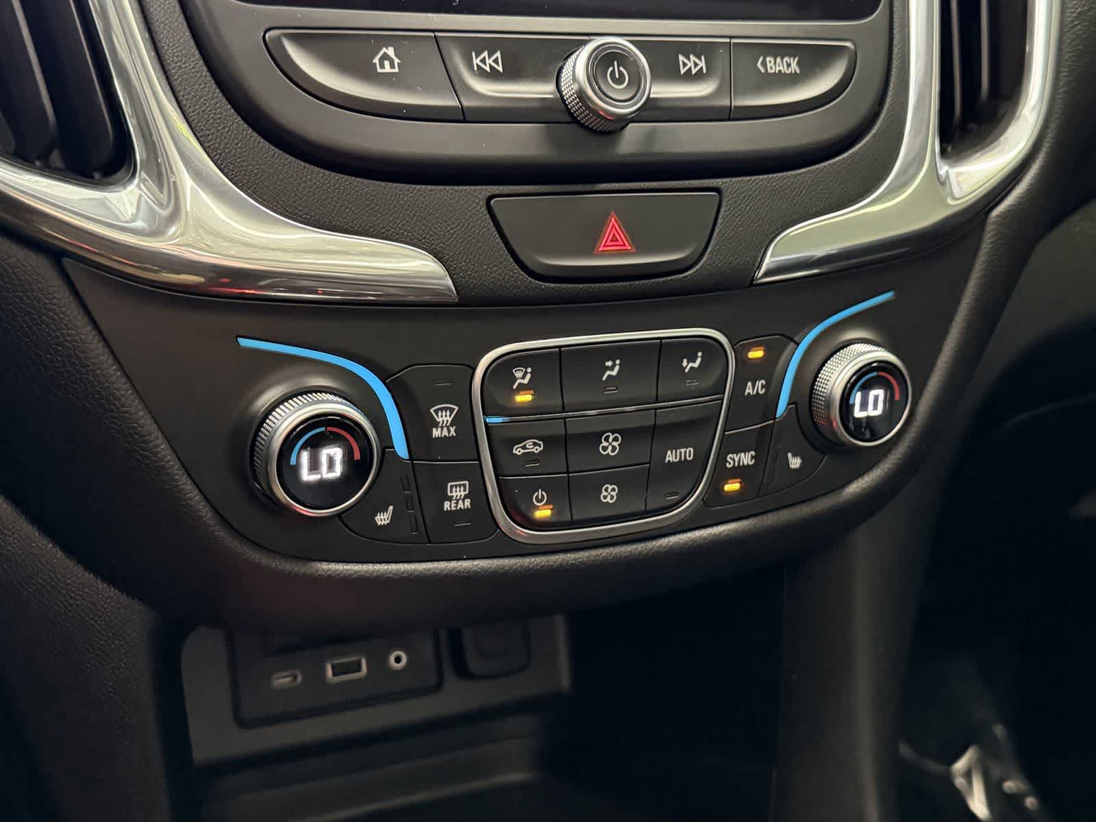 Used 2019 Chevrolet Equinox LT AWD/4WD image 22