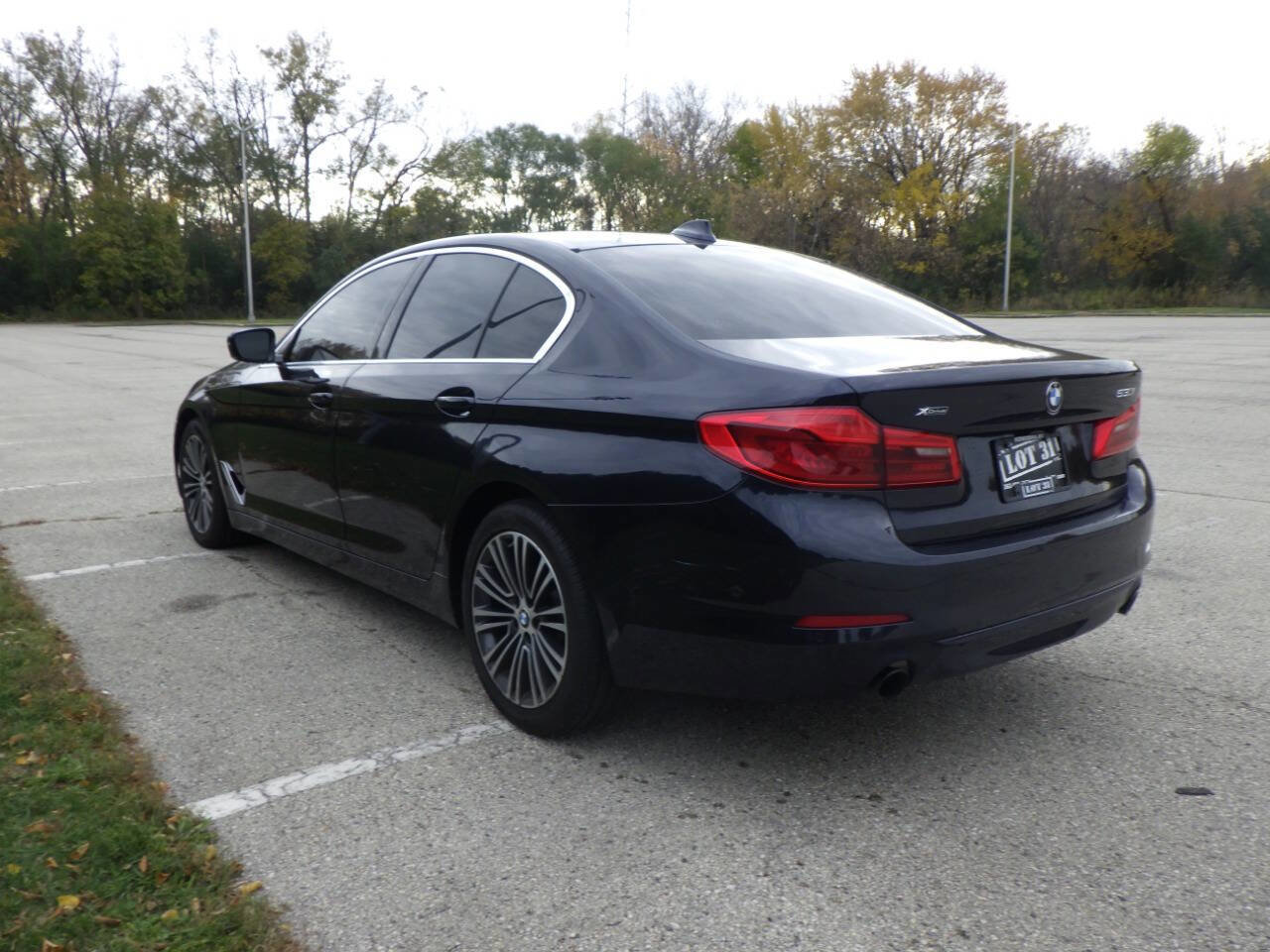 Used 2019 BMW 530i xDrive AWD/4WD image 3