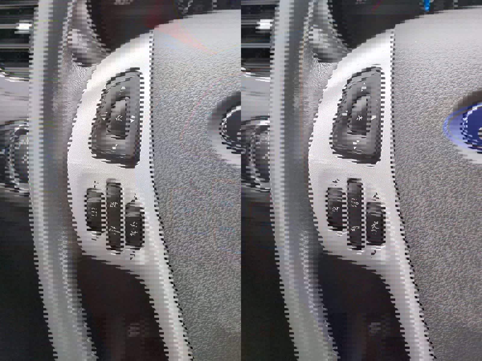 Used 2011 Ford Edge Limited image 23