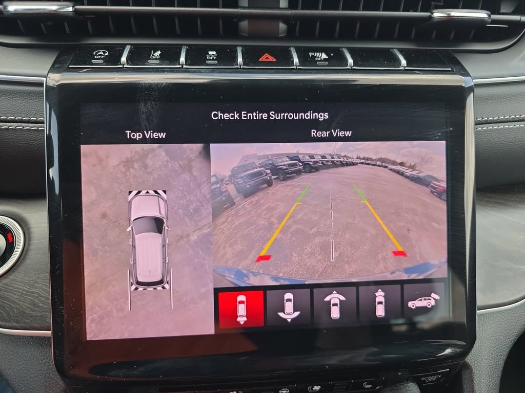 New 2025 Jeep Grand Cherokee Limited w/ Luxury Tech Group II AWD/4WD image 18