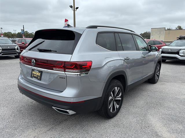 Certified 2025 Volkswagen Atlas SE image 6