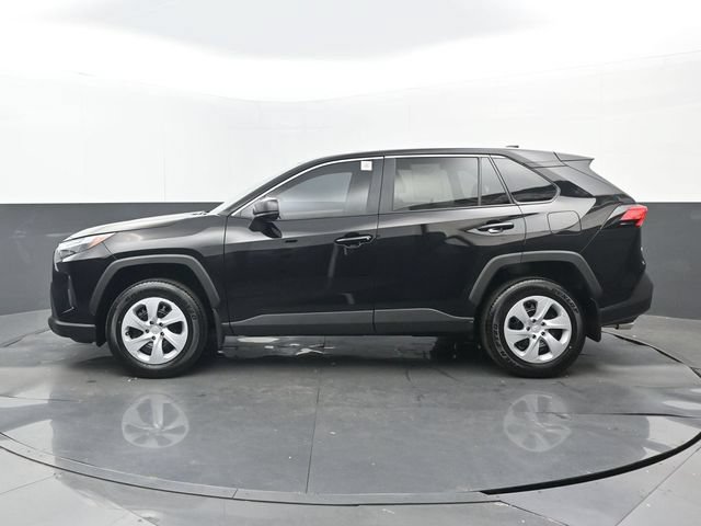 Used 2025 Toyota RAV4 LE AWD/4WD image 21
