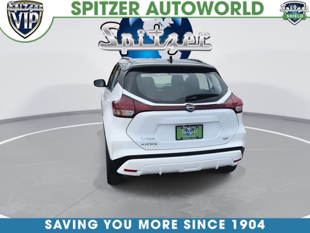 Used 2023 Nissan Kicks SR image 8