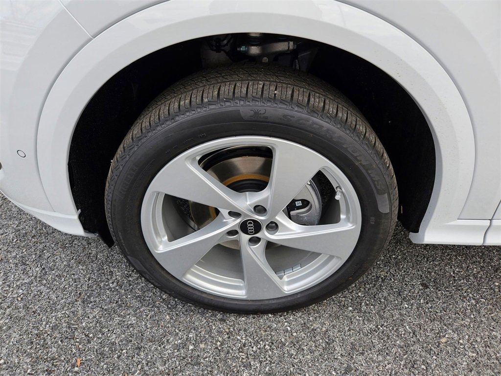 Used 2025 Audi Q5 Premium Plus image 24