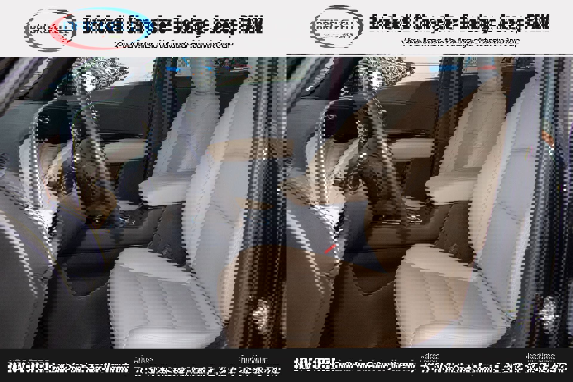 Used 2024 Cadillac XT4 Luxury w/ Cold Weather Package FWD image 17