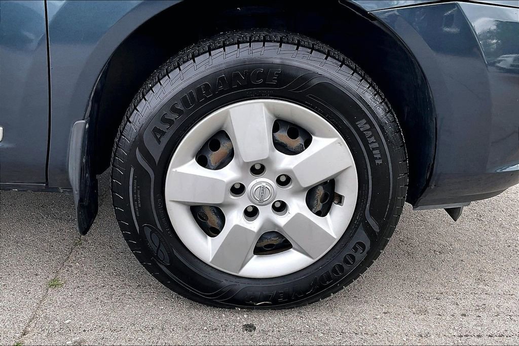 Used 2014 Nissan Rogue S w/ Convenience Package AWD/4WD image 11