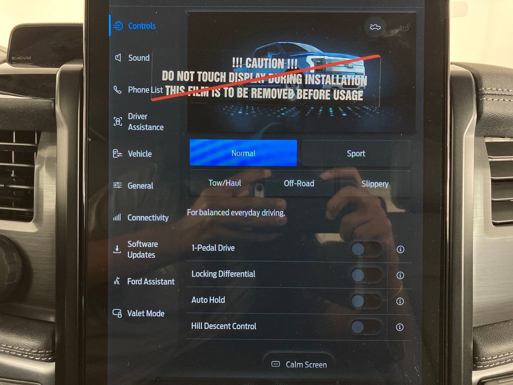 New 2025 Ford F150 Lightning Flash image 34