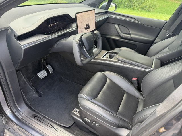 Used 2022 Tesla Model X Plaid AWD/4WD image 11
