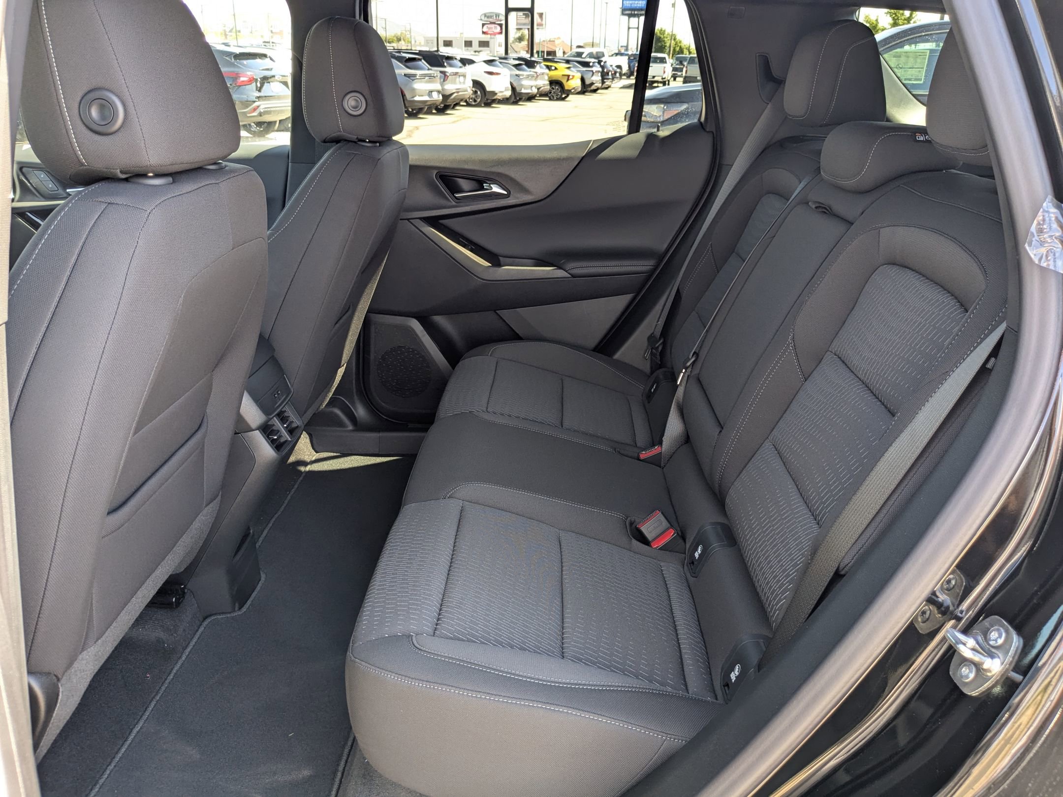 New 2026 Chevrolet Equinox LT w/ Safety and Technology Package image 15