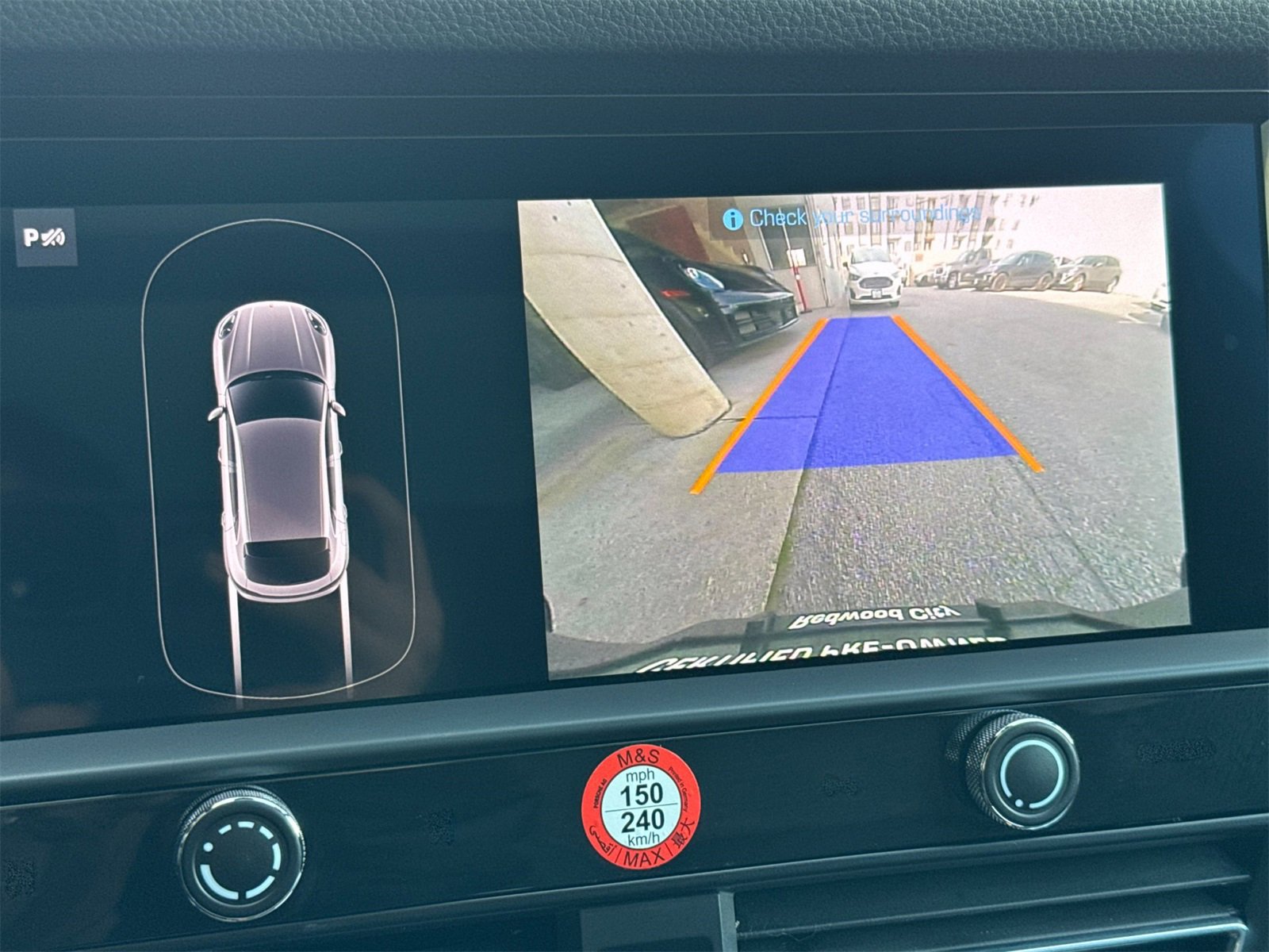 Used 2025 Porsche Macan image 23