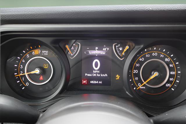 Used 2024 Jeep Wrangler Sport S image 19