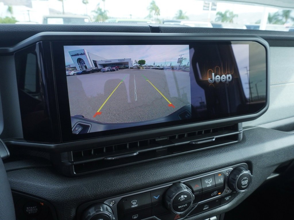 New 2025 Jeep Gladiator Sport S image 15