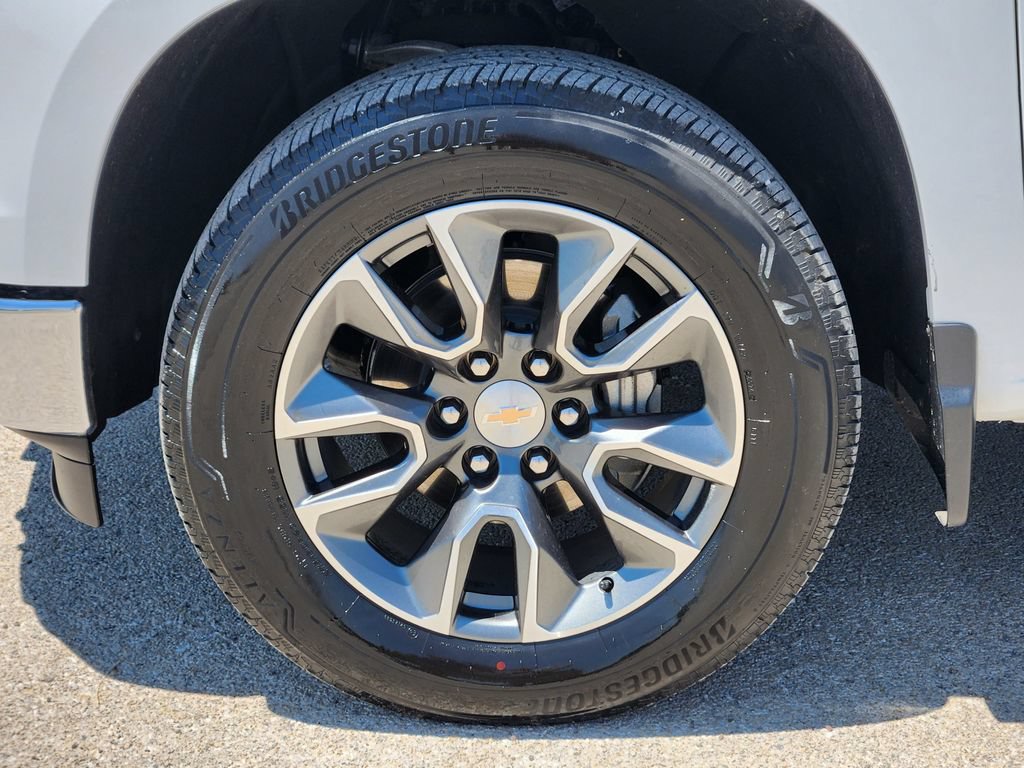 Used 2025 Chevrolet Silverado 1500 LT w/ Texas Edition Plus RWD image 10