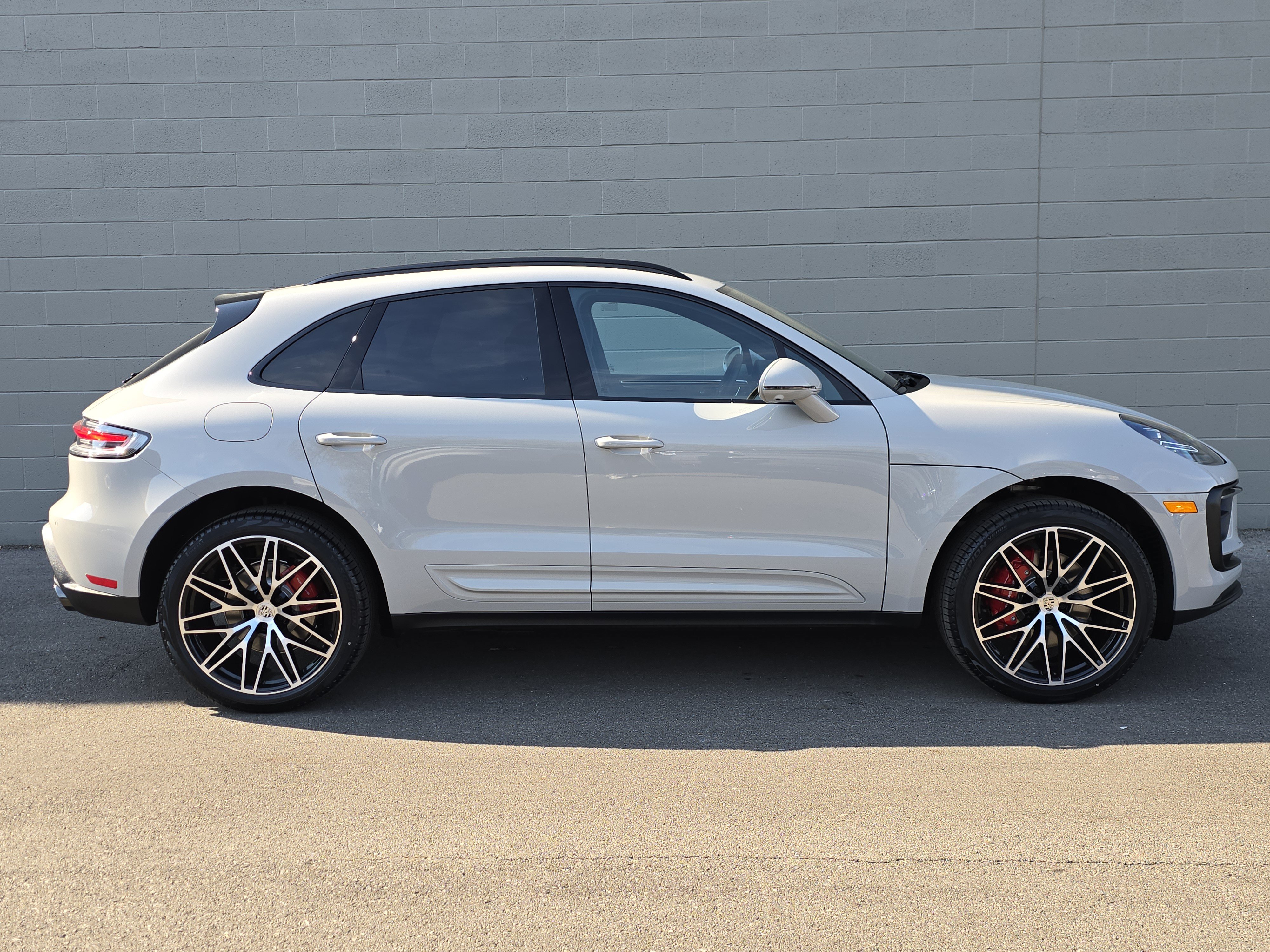 New 2026 Porsche Macan S AWD/4WD image 10