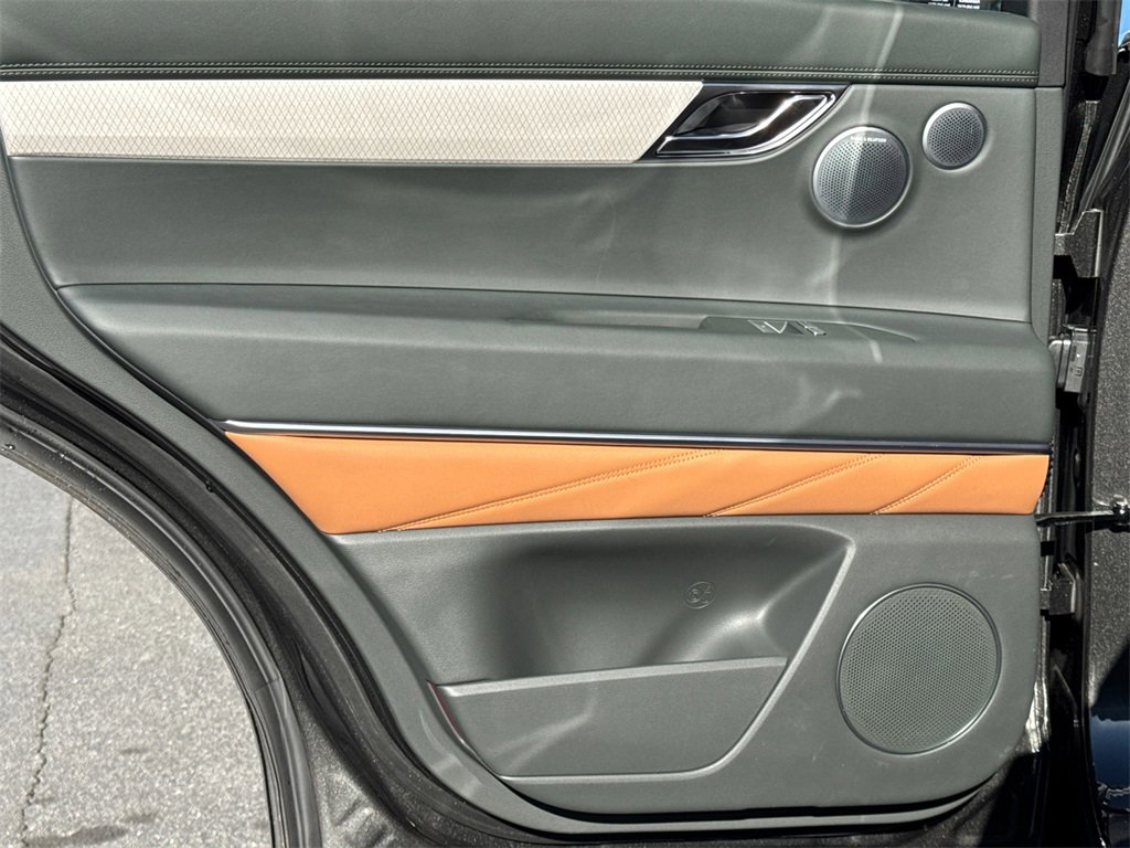 New 2025 Genesis GV80 2.5T Prestige image 22