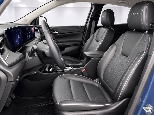 Used 2024 Buick Encore GX Avenir w/ Avenir Convenience Package FWD image 10