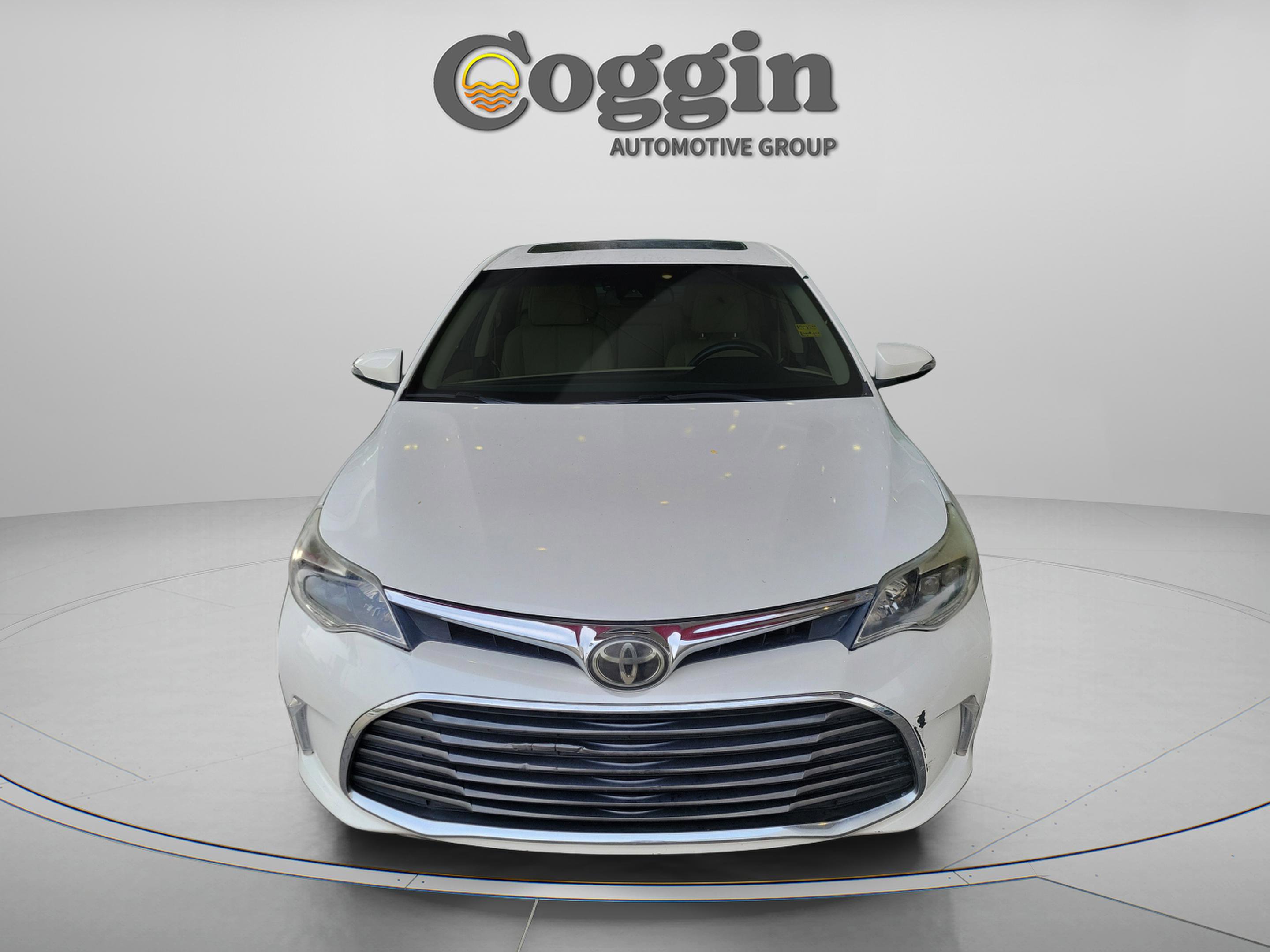 Used 2017 Toyota Avalon Limited FWD image 5