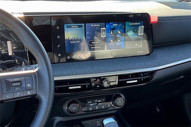 New 2026 Nissan Kicks SV image 6