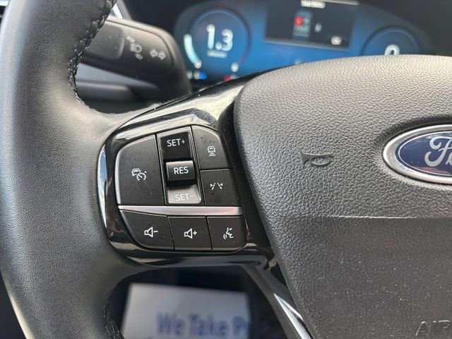 Certified 2023 Ford Escape Platinum w/ Premium Technology Package image 18