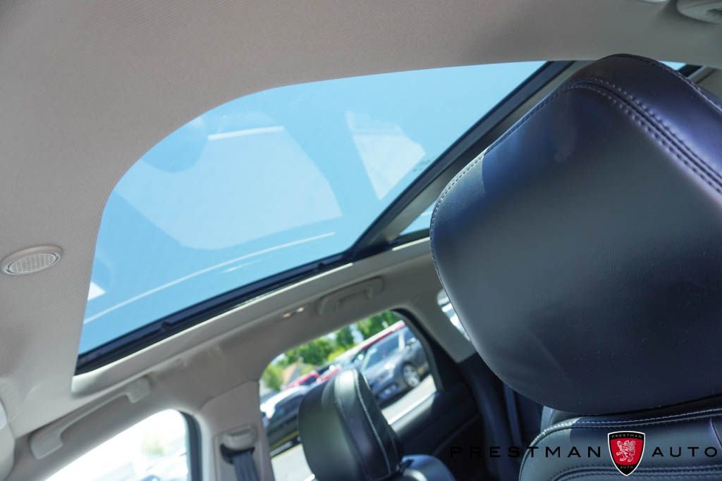 Used 2025 Lincoln Corsair Grand Touring w/ Equipment Group 302A AWD/4WD image 8