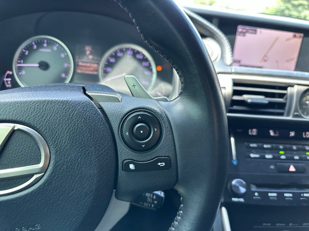 Used 2014 Lexus IS 350 w/ Navigation Package RWD image 26